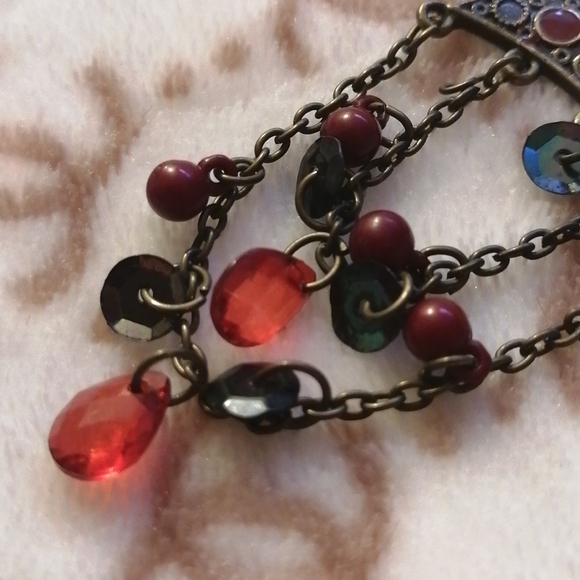 Earrings - Picture 5 of 5